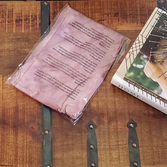 ๐ FINAL MARKDOWN - High Waistband Pink Tie Dye Yoga Leggings ๐ - Picture 7 of 9